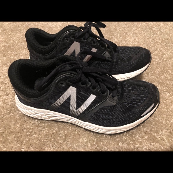 black new balance size 6